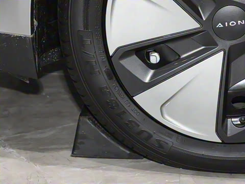 2023�� Plus 610 ������