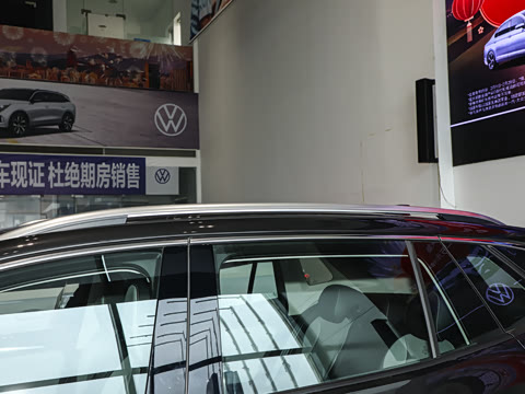 2025�� ̽��L 330TSI ������Ӣ