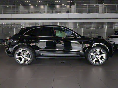 2025�� Macan 2.0T ���ΰ�