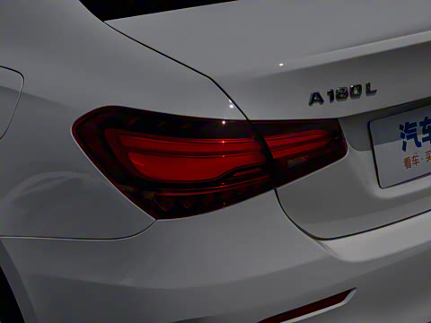 2024�� �Ŀ� A 180 L