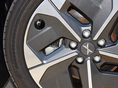 2025�� 620 �������� Plus