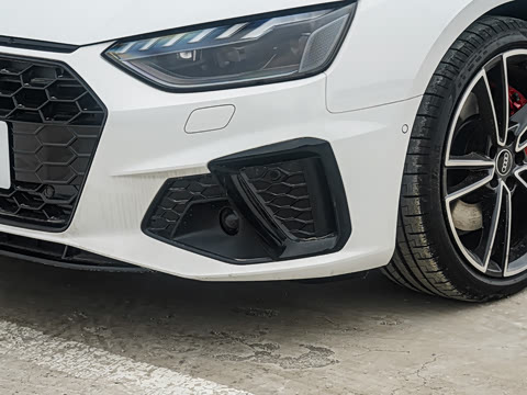 2025�� 200���������� 45 TFSI quattro ��ѡ������