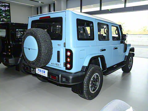 2025�� 2.0T ����