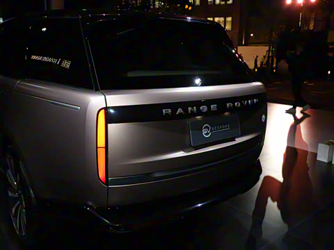 2025�� 4.4 V8 SV�й�ʮ����߶���