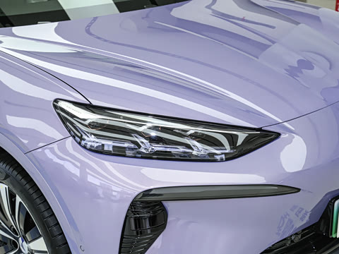 2025�� 702 �Ǽ�˫�������ٰ�