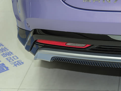 2025�� 702 �Ǽ�˫�������ٰ�