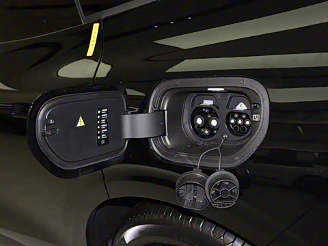 2024�� �����Ǽݰ� 100kWh