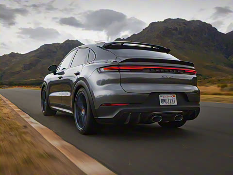 2025�� Cayenne Coup�� Turbo GT 4.0T