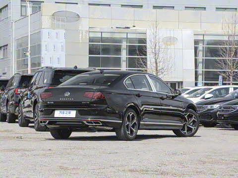 2025�� �Ŀ� ������ 330TSI DSG������