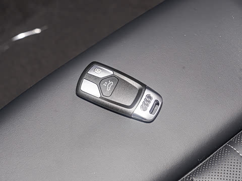 2025�� 45�����ذ� 45 TFSI ����������