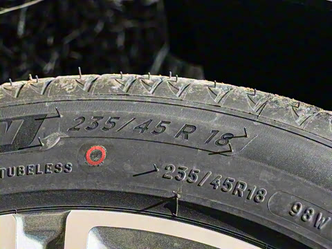 2025�� �˶�ϵ�� 260TURBO ����