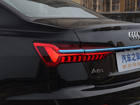 2025�� 45 TFSI quattro ��ѡ������+������