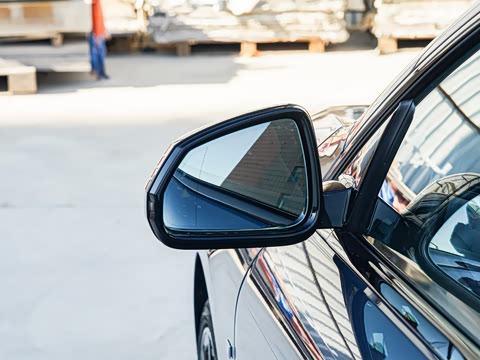 2025�� 225L M�˶���ҹ��װ