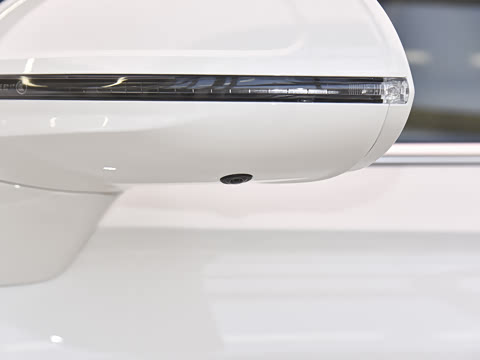 2024�� V8 Edition 8