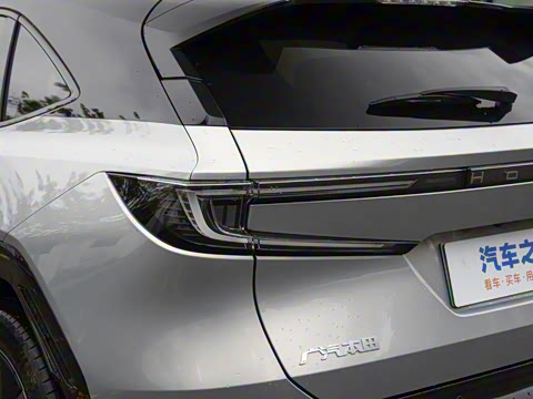 2025�� ����������Max