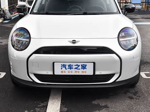 2025�� 456km COOPER E ������
