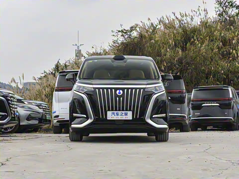 2025�� EV �Ǽݰ� 600 ���������