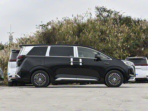 2025�� EV �Ǽݰ� 600 ���������