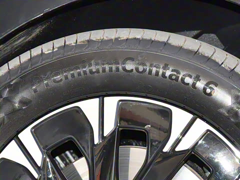 2025�� 2.0T V�������ֵ������