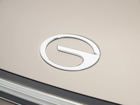 2025�� Ǭ�� UItra 6��