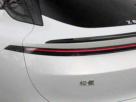 2025�� �����������Ǽݰ� 100kWh