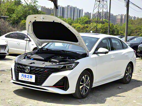 2025�� PLUS 1.4T ˫��ϸ��ܰ�