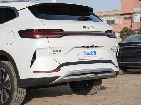 2025�� EV �Ǽݰ� 520km �����