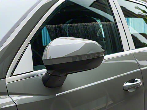 2025�� quattro 45�����ذ� 35TFSI ʱ�ж�����