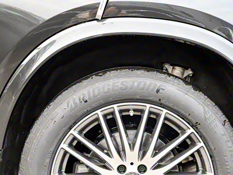 2025�� �Ŀ� GLC 300 L 4MATIC ������ 5��