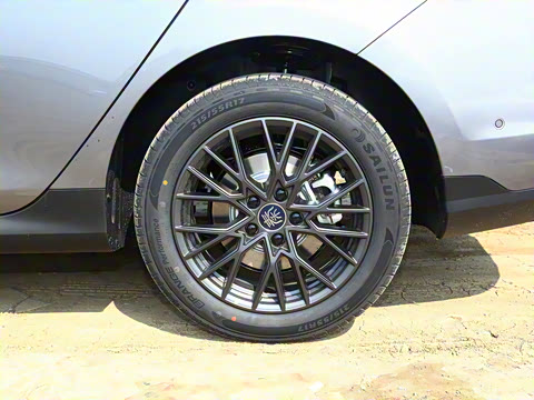 2025�� EV �Ǽݰ� 420KM������