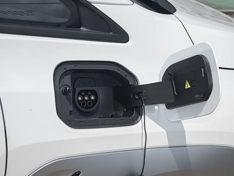 2025�� Plus 510 �Ǻ���