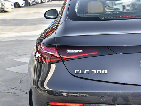 2025�� CLE 300 4MATIC �����ͽ��ܳ�