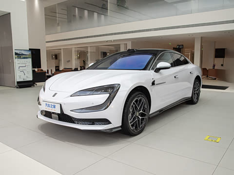2025�� EV ����������