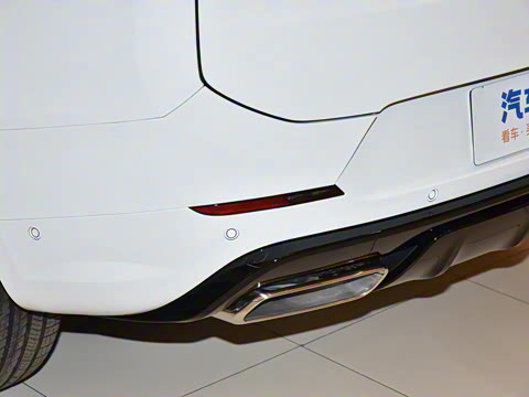 2025�� 400PS Dynamic HSE