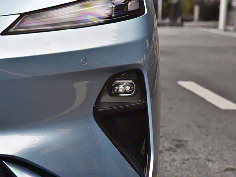 2025�� 230UltraǬ���Ǽ�ADS SE���̰�