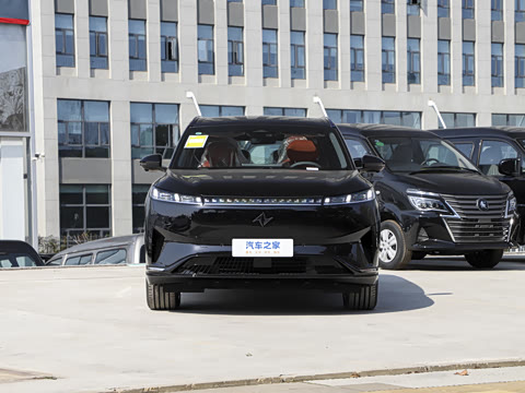 2025�� 210Max���Ȱ� 6��