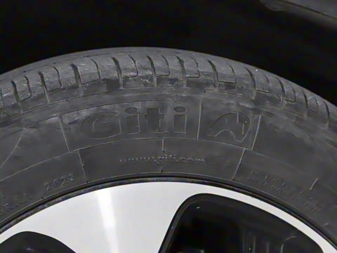 2023�� 505km Pro