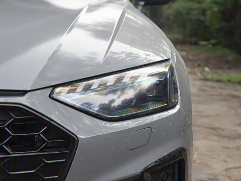 2025�� 200���������� 40 TFSI ���������� B&O ��ҹ��