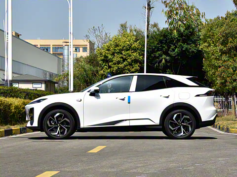 2025�� 215Max ��ΪǬ���Ǽ�ADS SE���̰�