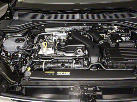 2025�� �Ŀ�� 300TSI DSG׿Խ��