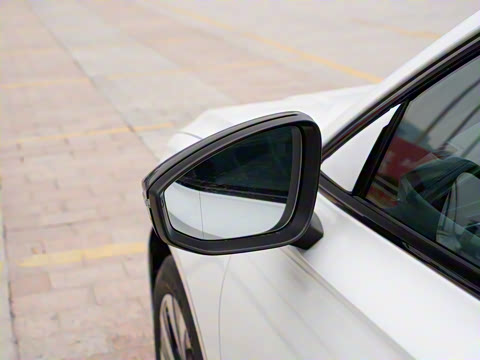 2025�� Pro 380TSI �ǿ���ҫ��