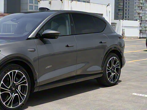 2025�� ���°� Ultra