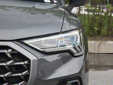 2025�� quattro 45�����ذ� 40TFSI ʱ�ж�����