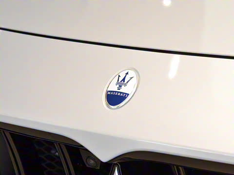 2023�� 3.0T Trofeo