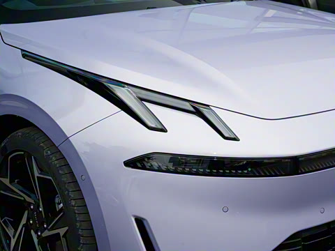 2024�� EM-P 126�������Ǽ�Ultra