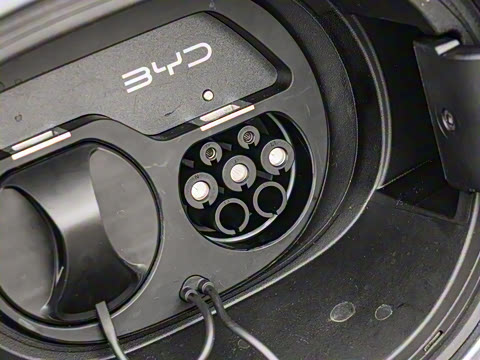 2025�� �Ǽݰ� DM-i 1.5L 125km �����