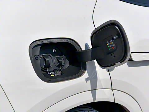 2025�� 702 �Ǽ�˫�������ٰ�