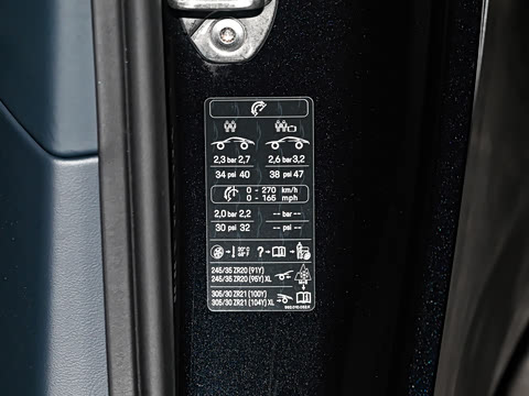 2025�� Carrera 3.0T