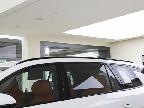 2025�� 636Ultra���Ȱ� 6��