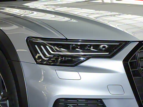 2025�� allroad quattro ̽���� 55 TFSI ����ԽҰ��